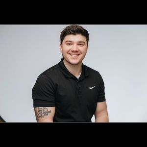 Meet your Posher, Cyrus